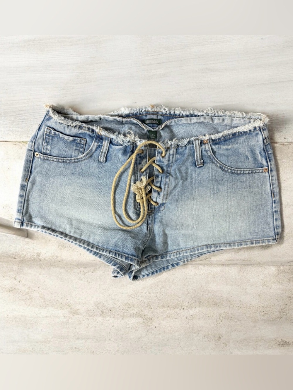 Wild Fable Lace-Up Front Low-Rise Denim Shorts Frayed Hem NWOT Size 14